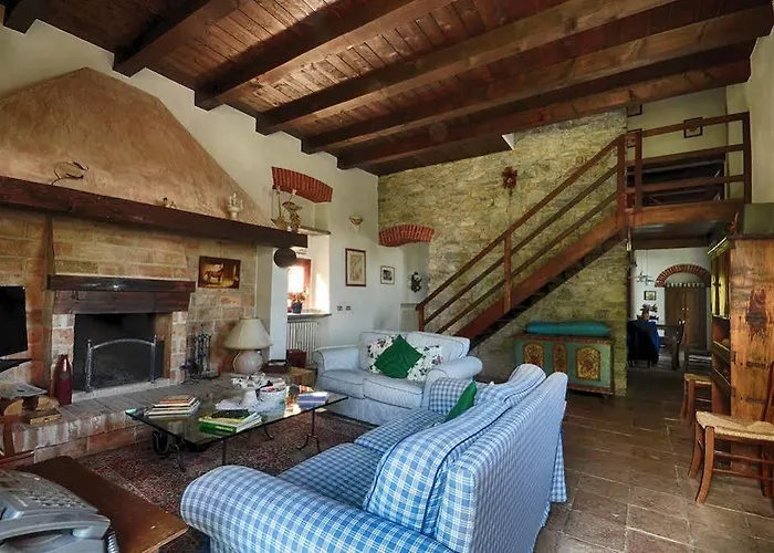 Cascina Belvedere Hotel Arona